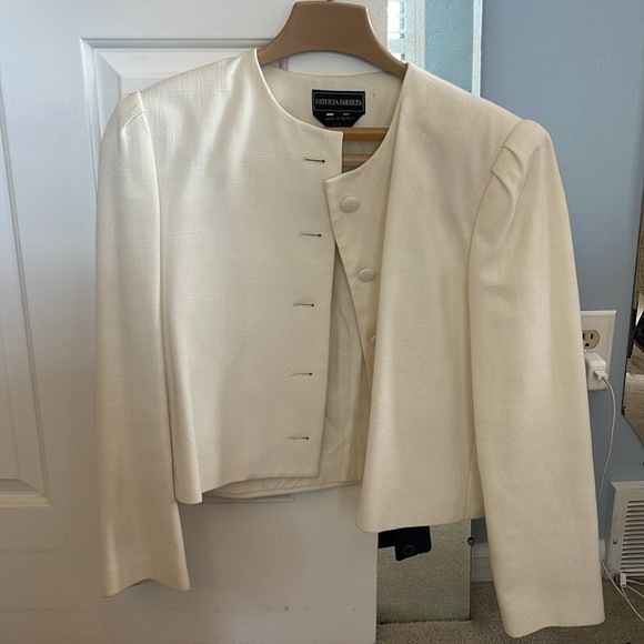 Vintage Patricia Roberts Cream Suit Jacket with Skirt, size 12 - Picture 2 of 8